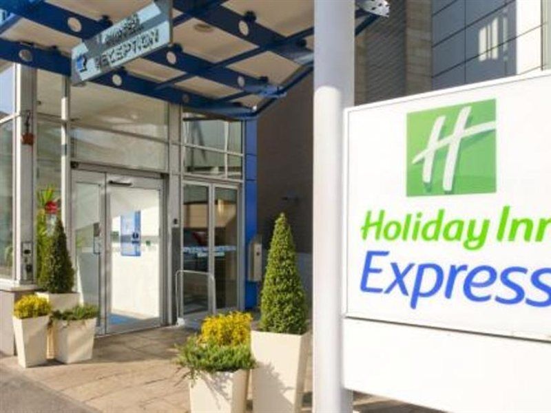 Holiday Inn Express - Glasgow - City Ctr Theatreland By Ihg Екстериор снимка